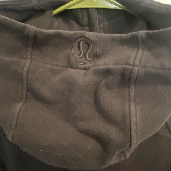 Lululemon scuba zip up hoodie - Picture 4 of 4